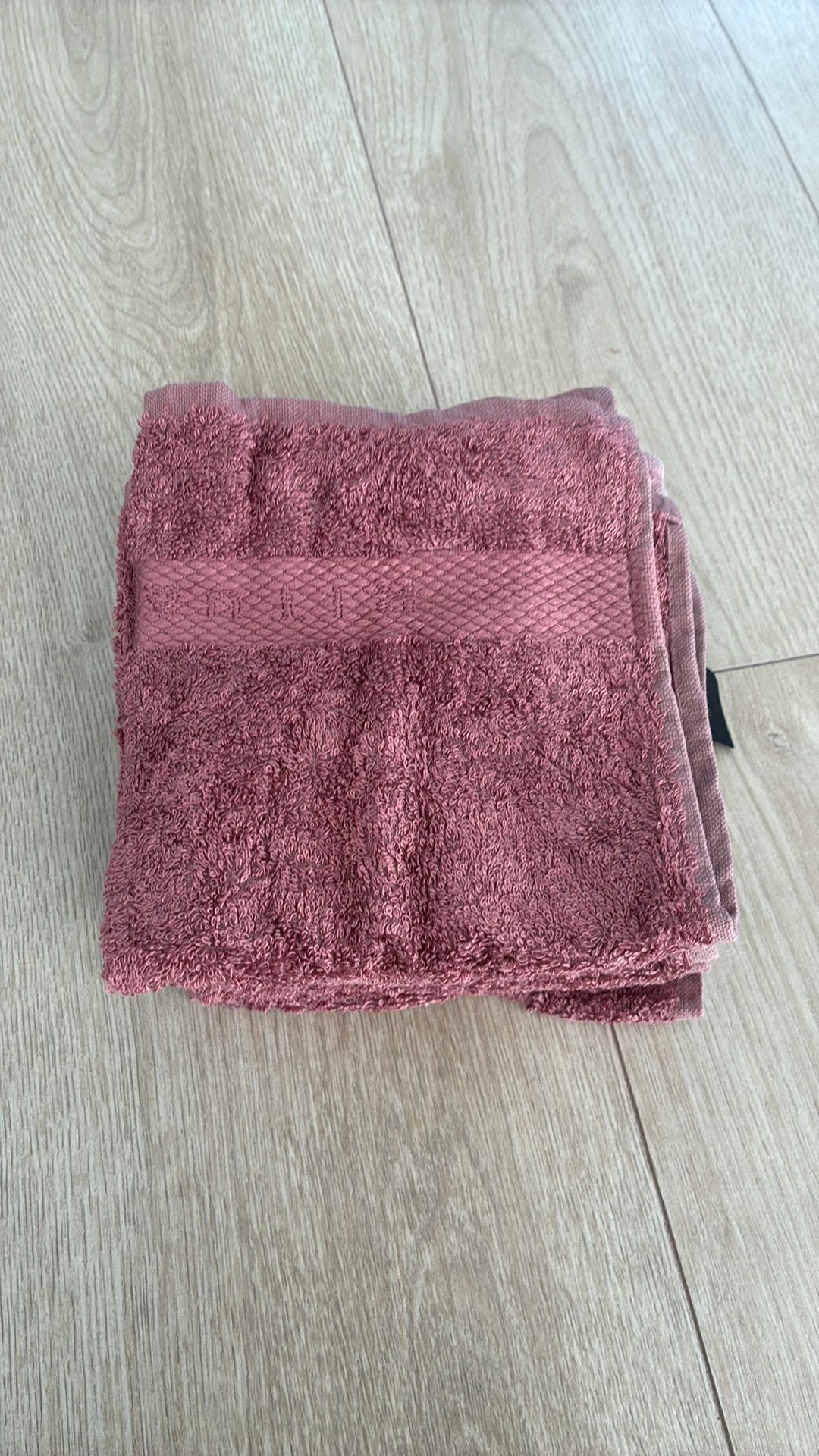 Gastendoekjes Rituals, Ophalen of Verzenden, Zo goed als nieuw, Katoen, Rood