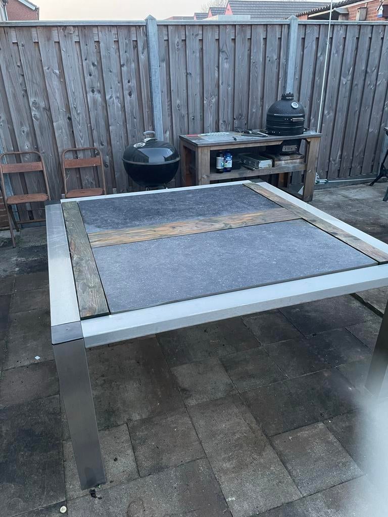 Buiten tafel rvs frame, Ophalen, Gebruikt, Vierkant, Rvs