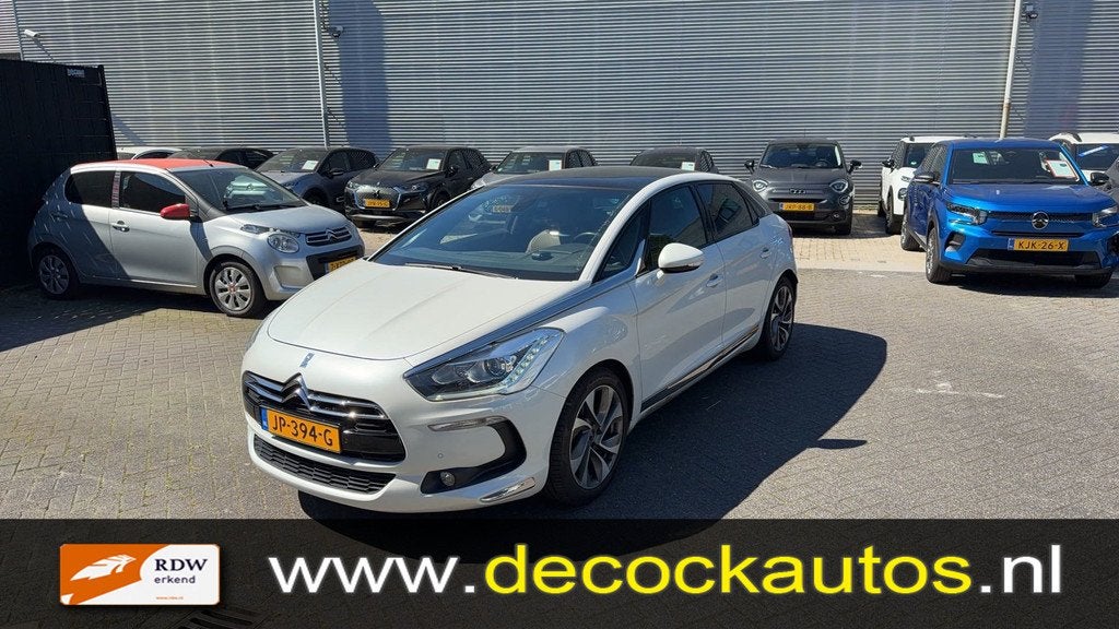 Citroen DS5 1.6 THP So Chic, Gebruikt, Leder en Stof, Wit, 14 km/l