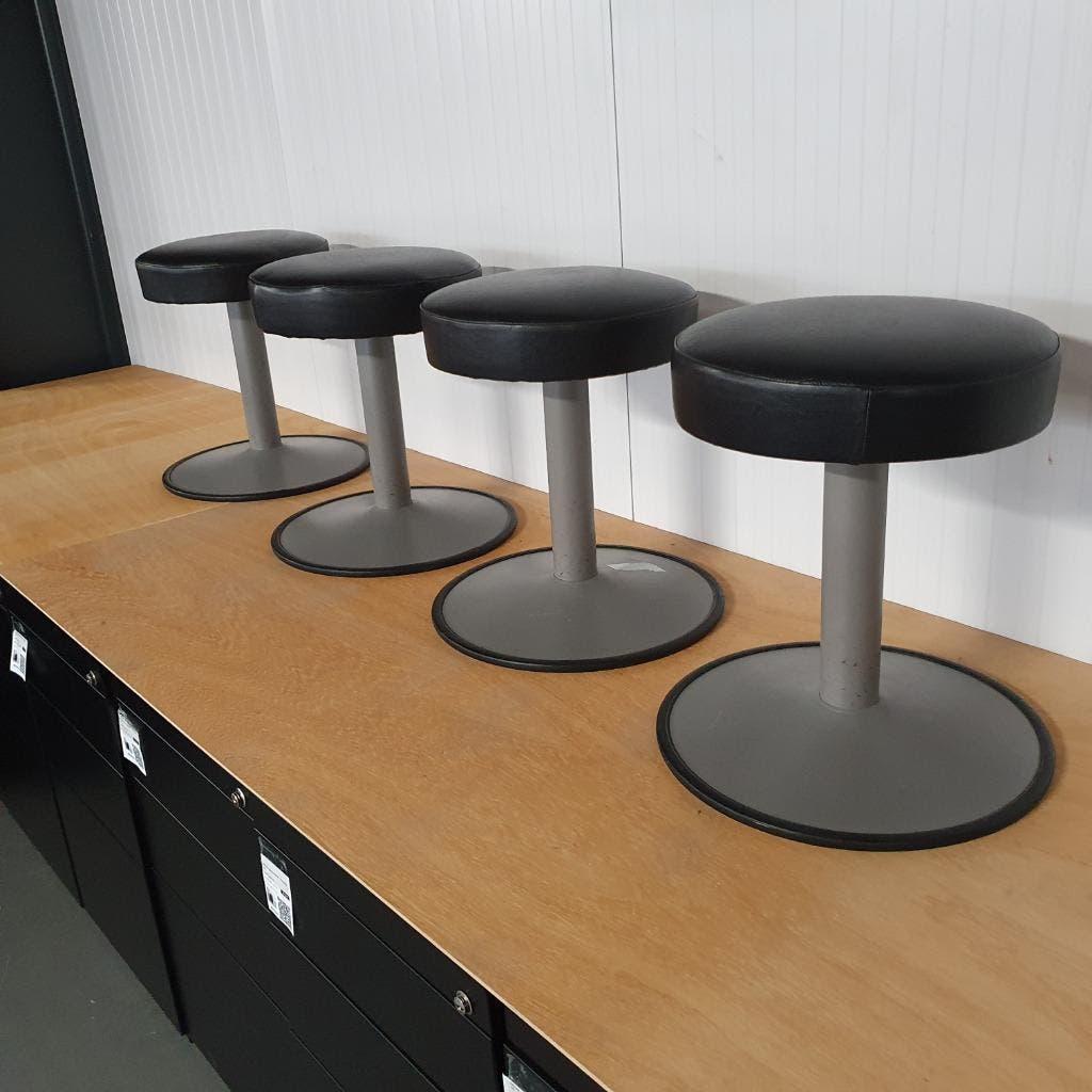 4x zware Exsta krukken kruk met nieuwe bekleding, Huis en Inrichting, Barkrukken, 5 krukken of meer, 60 tot 90 cm, Nieuw, Ophalen of Verzenden