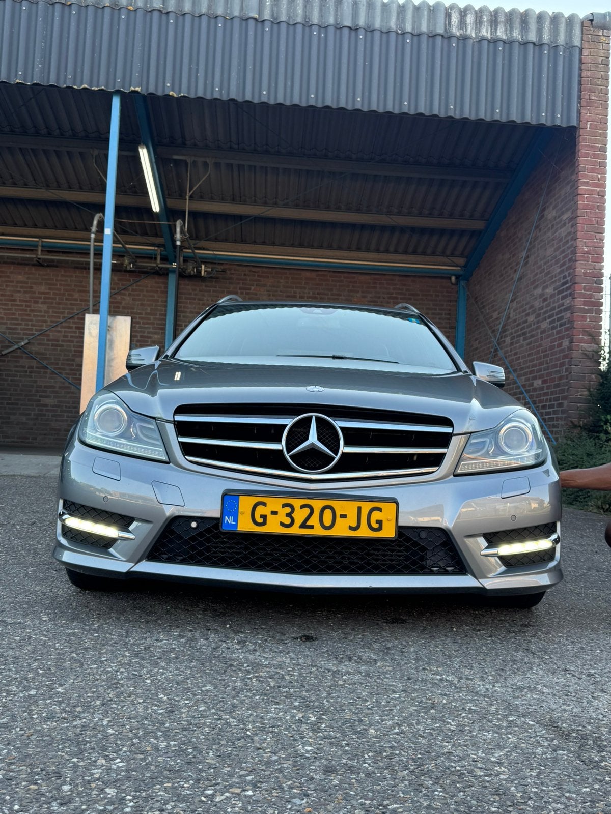 Mercedes-Benz C-Klasse C220cdi BE Estate Aut7 2014 Grijs, Automaat, Achterwielaandrijving, 1800 kg, Zwart