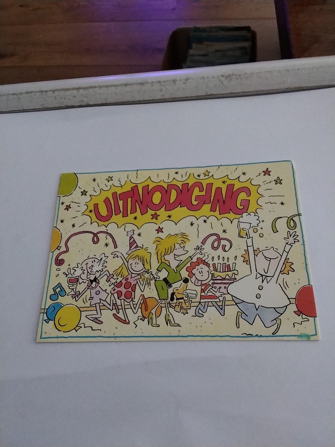 Vintage Uitnodiging  Feest met slingers en ballonnen, Ophalen of Verzenden, 1980 tot heden, Gelopen