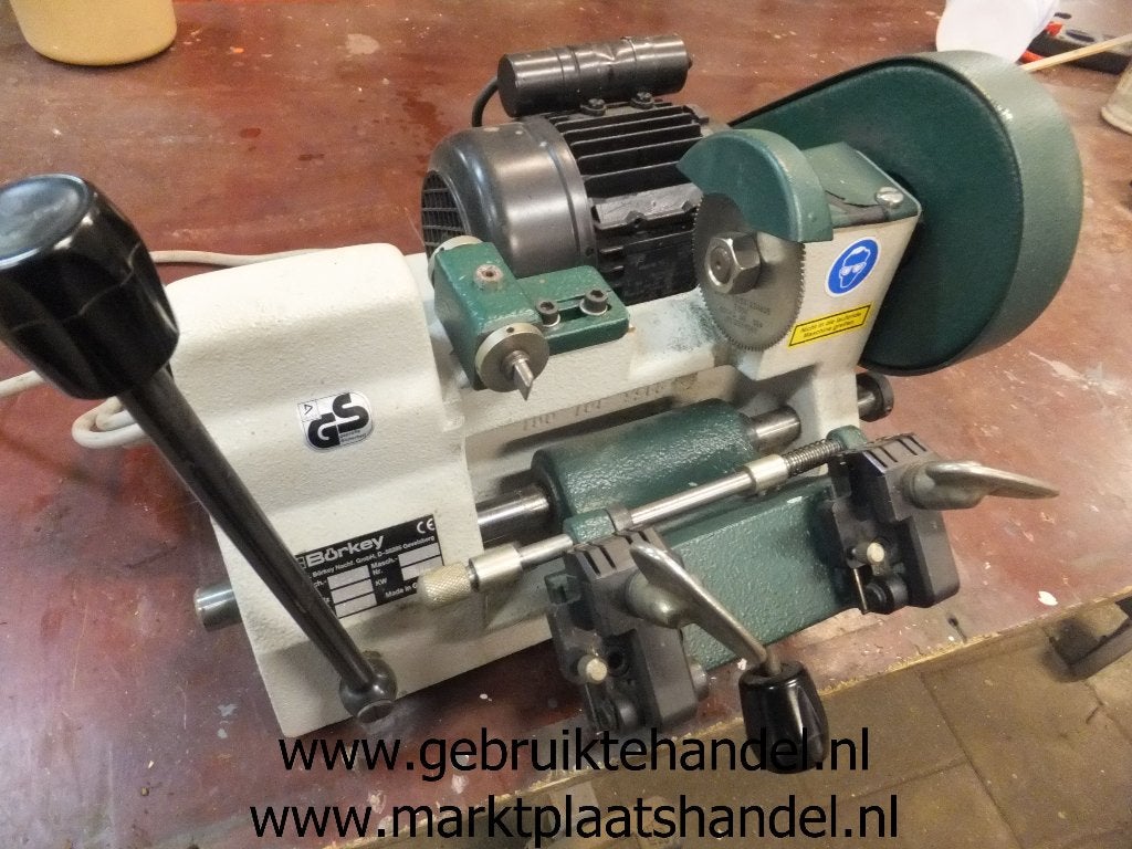 Borkey sleutelslijpmachinebouwjaar 2000 (a42)39, Doe-het-zelf en Verbouw, Ophalen, Nieuw, 700 tot 1000 watt, Werkbankslijpmachine