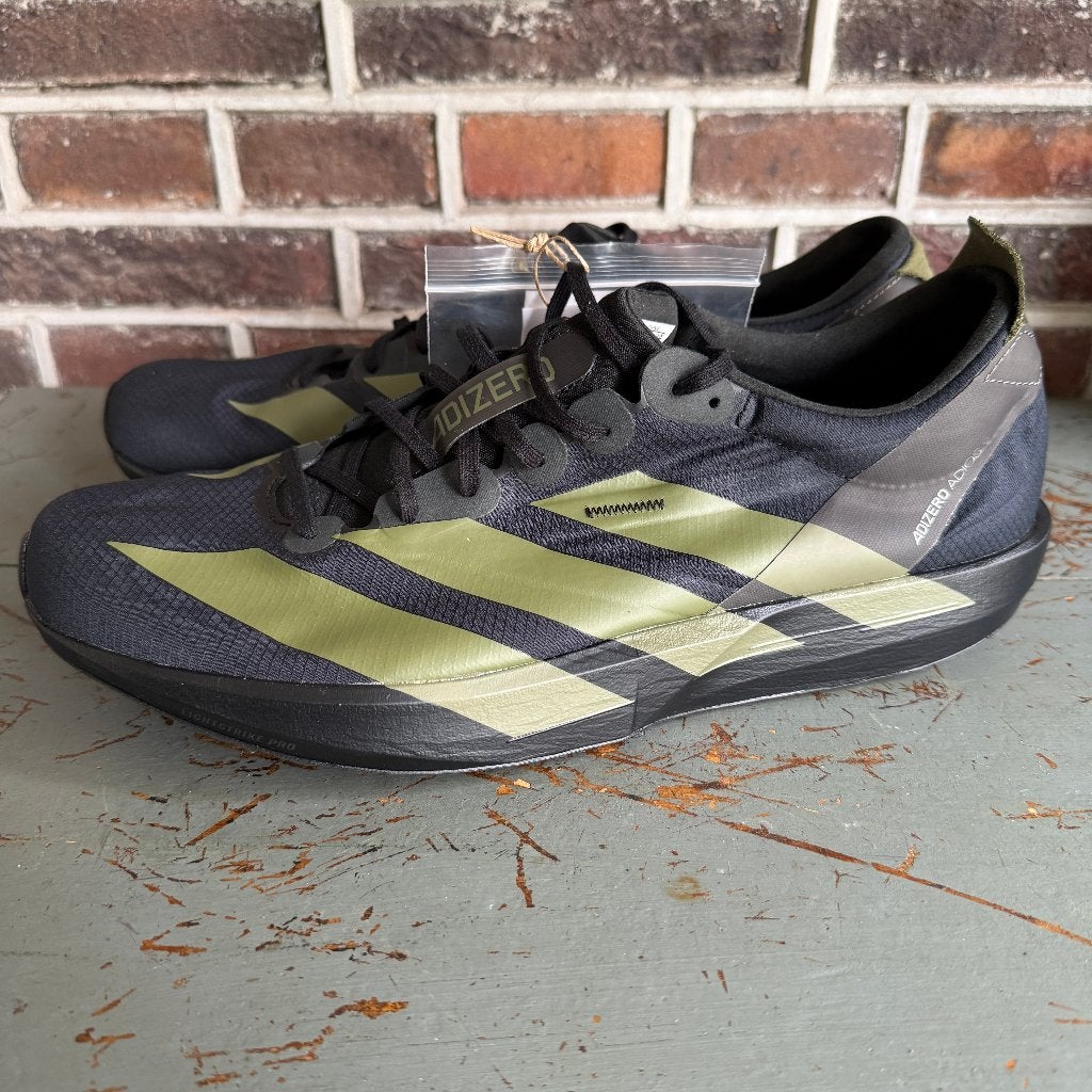 Adidas Adizero Adios 9 (maat 46), Zwart, Nieuw, Ophalen of Verzenden, Sneakers of Gympen
