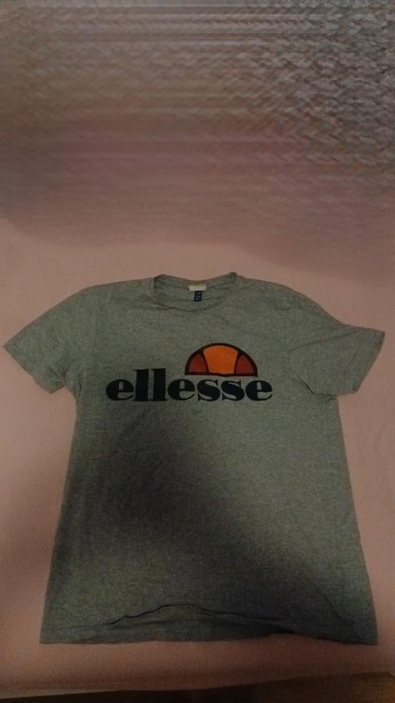 Ellesse T-shirt maat M - Zo goed als nieuw, Maat 48/50 (M), Zo goed als nieuw, Grijs, Ellesse