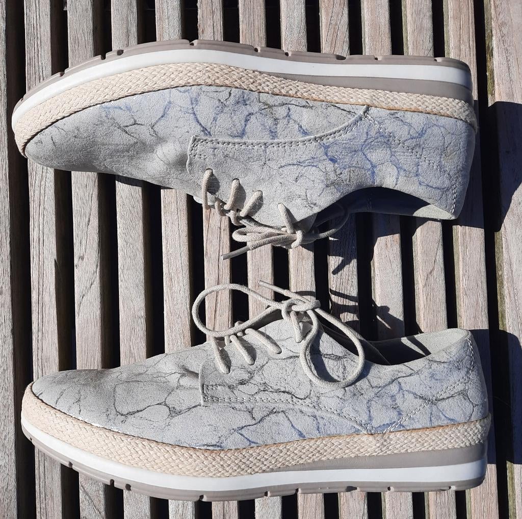 NIEUW  ZUIVER LEREN SCHOENEN MAAT 41, Kleding | Dames, Schoenen, Schoenen met lage hakken, Overige kleuren, Nieuw, Ophalen of Verzenden