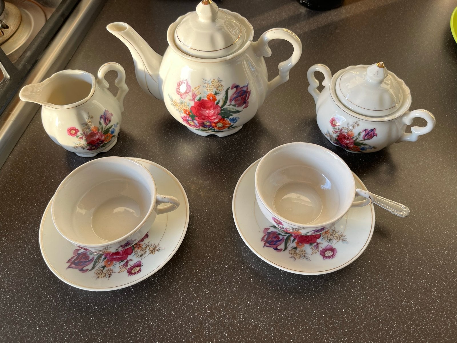 Vintage kinderservies - theepot, suikerpot, melkkan, kopjes, Ophalen of Verzenden