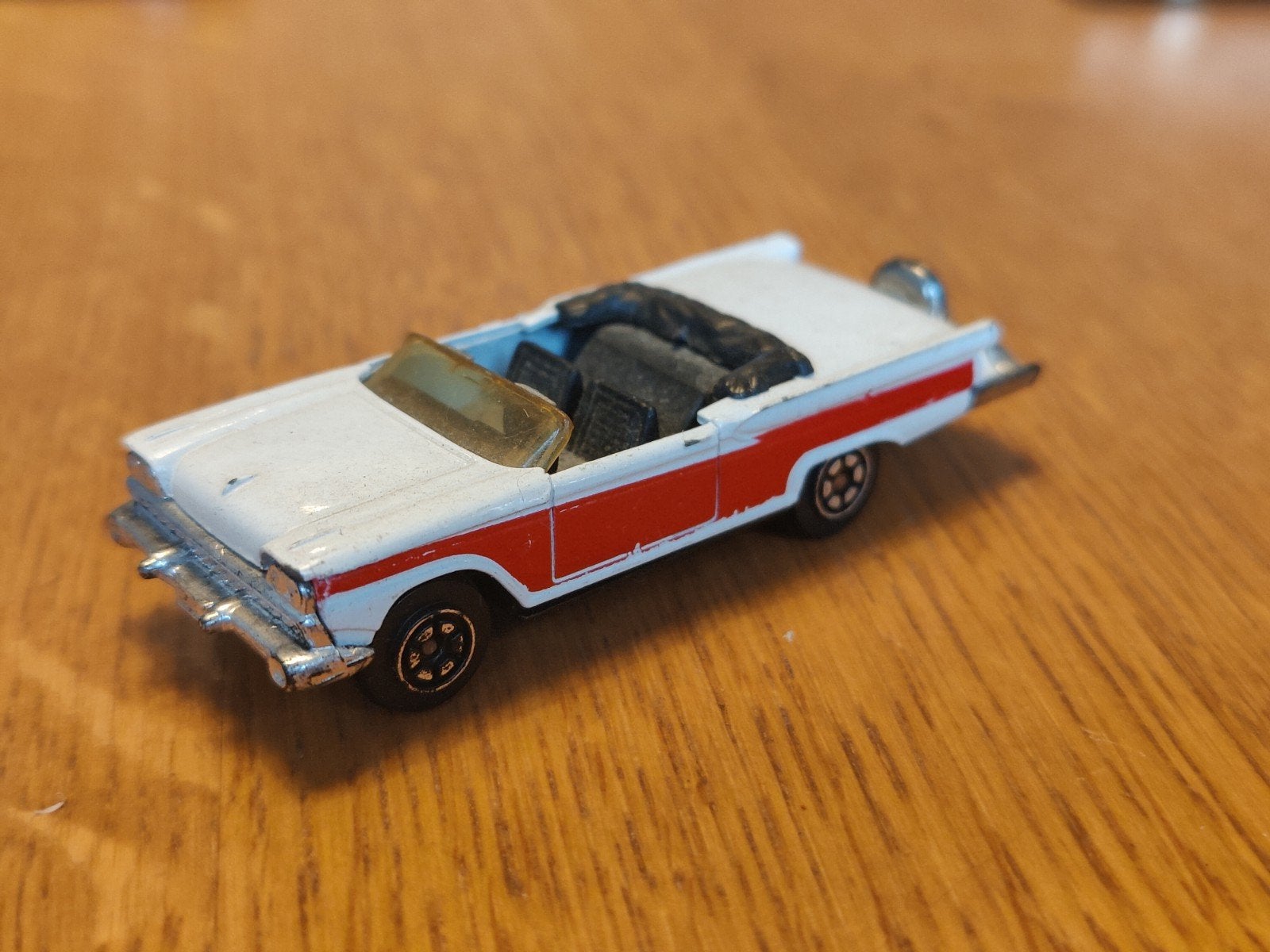 Ford Fairlane WIT, Ophalen of Verzenden