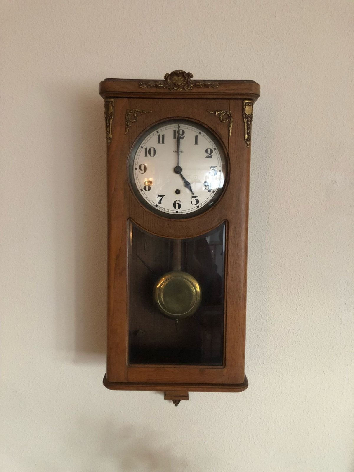 Antieke wandklok met slinger, Ophalen of Verzenden