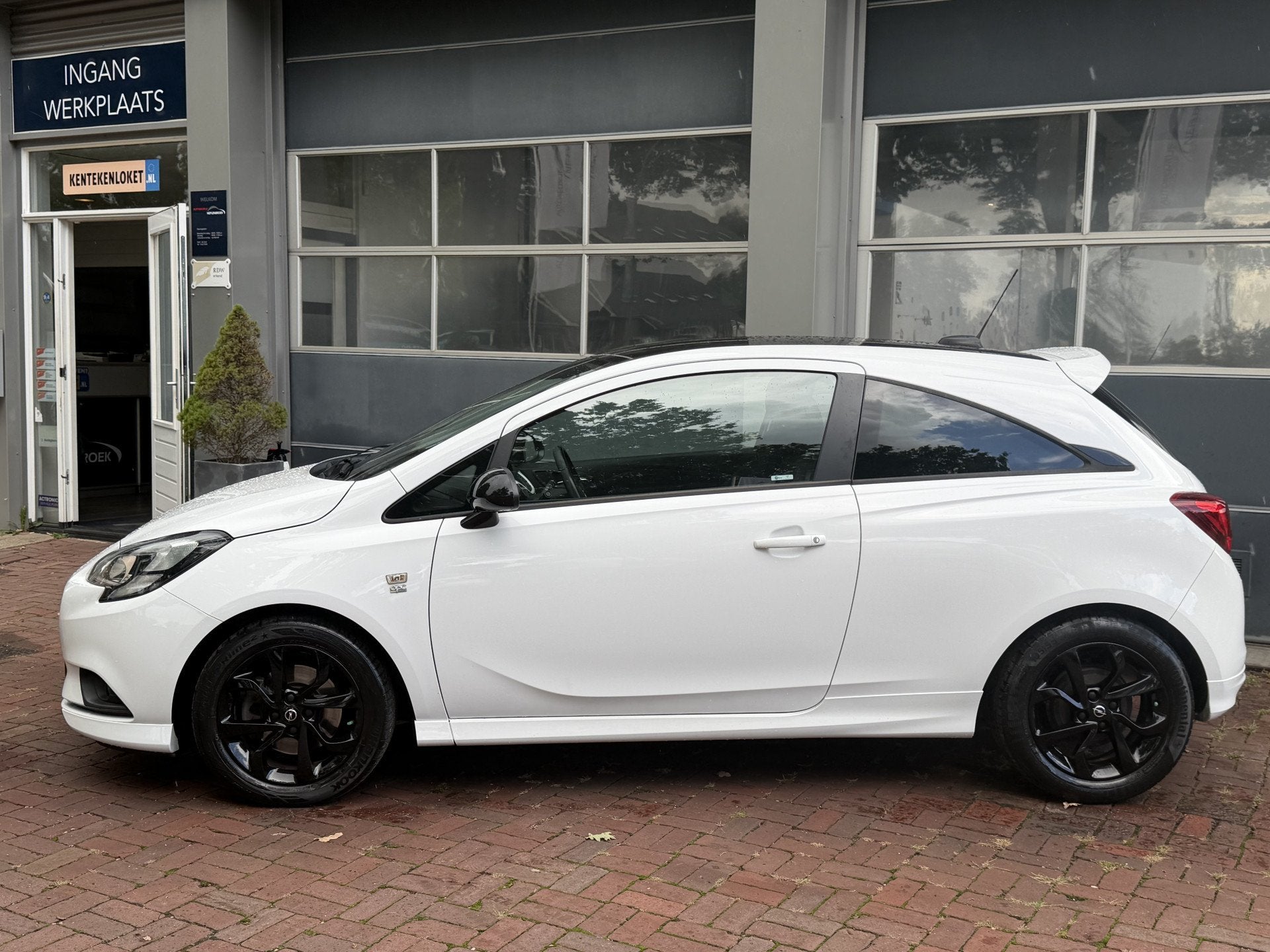 Opel Corsa 1.0 Turbo Online Edition Bj 2017 Pdc,Cruise,17Inc, Voorwielaandrijving, Dealer onderhouden, Gebruikt, Origineel Nederlands