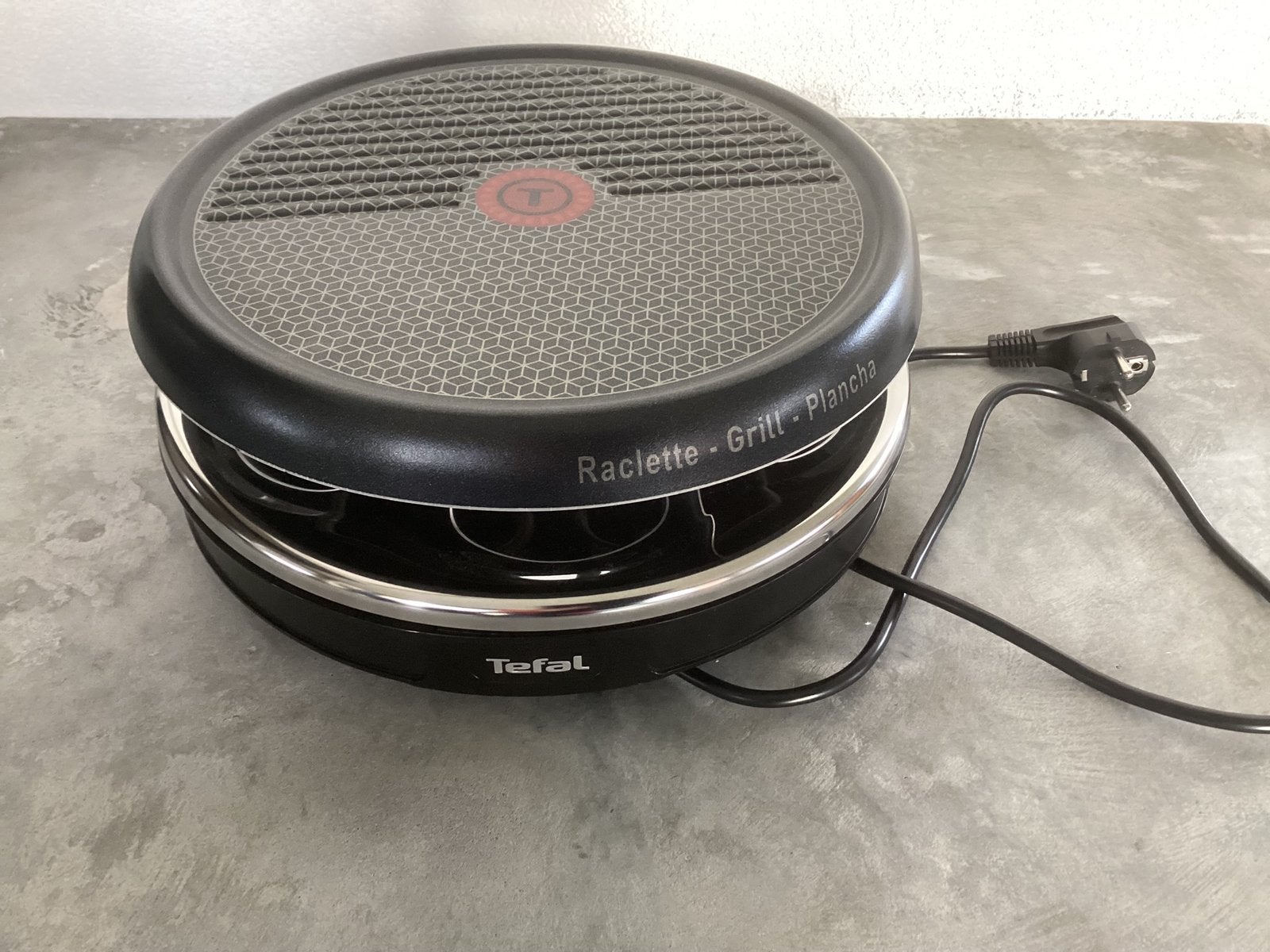 Nieuw Tefal gourmet rond, pannnetjes ontbreken, Ophalen of Verzenden, Nieuw, 4 t/m 7 personen