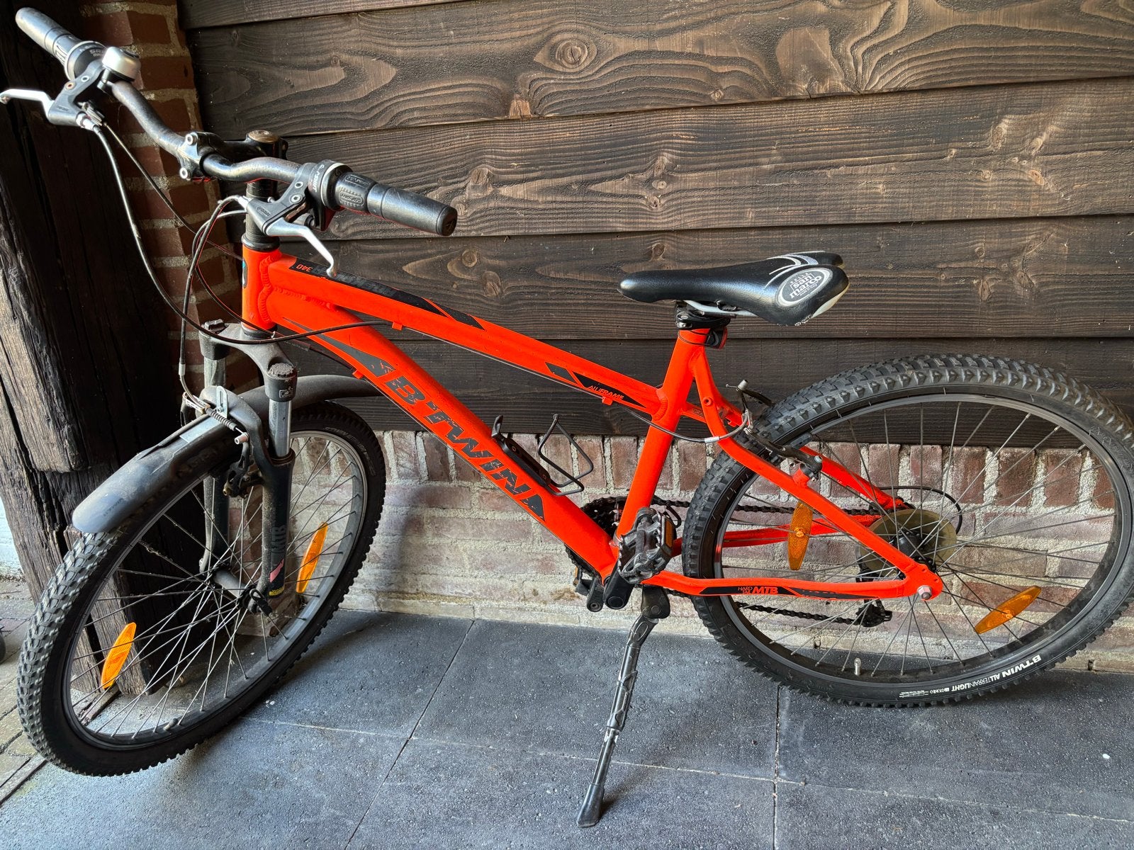 B'Twin 27 inch  - Oranje, Fietsen en Brommers, Fietsonderdelen, Gebruikt, Ophalen