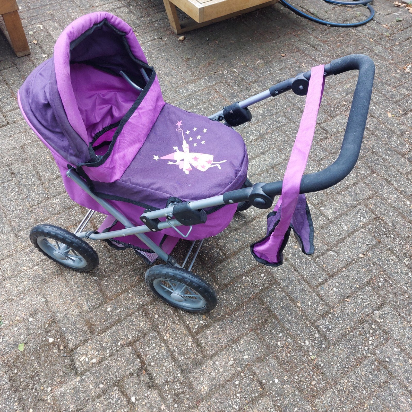 Paarse poppenwagen met prinsessenprint, Ophalen, Gebruikt, Kinderwagen, Overige merken