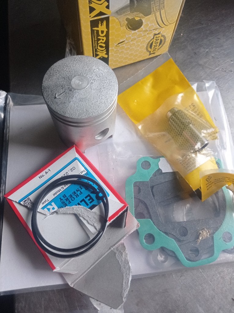 Yamaha PW 80 , zuiger en top end pakking set, Ophalen of Verzenden, Nieuw