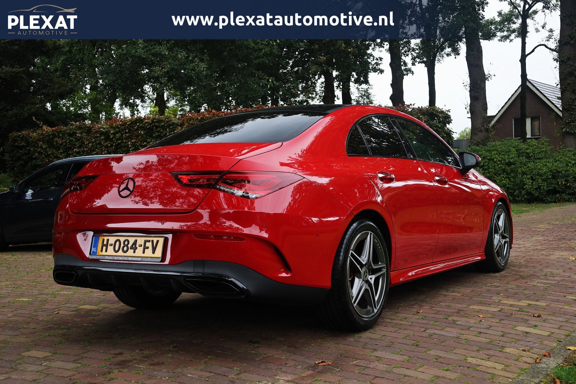 Mercedes-Benz CLA-klasse 180 Business Solution AMG Aut. | AM, Auto's, 136 pk, Gebruikt, 4 cilinders, Alcantara