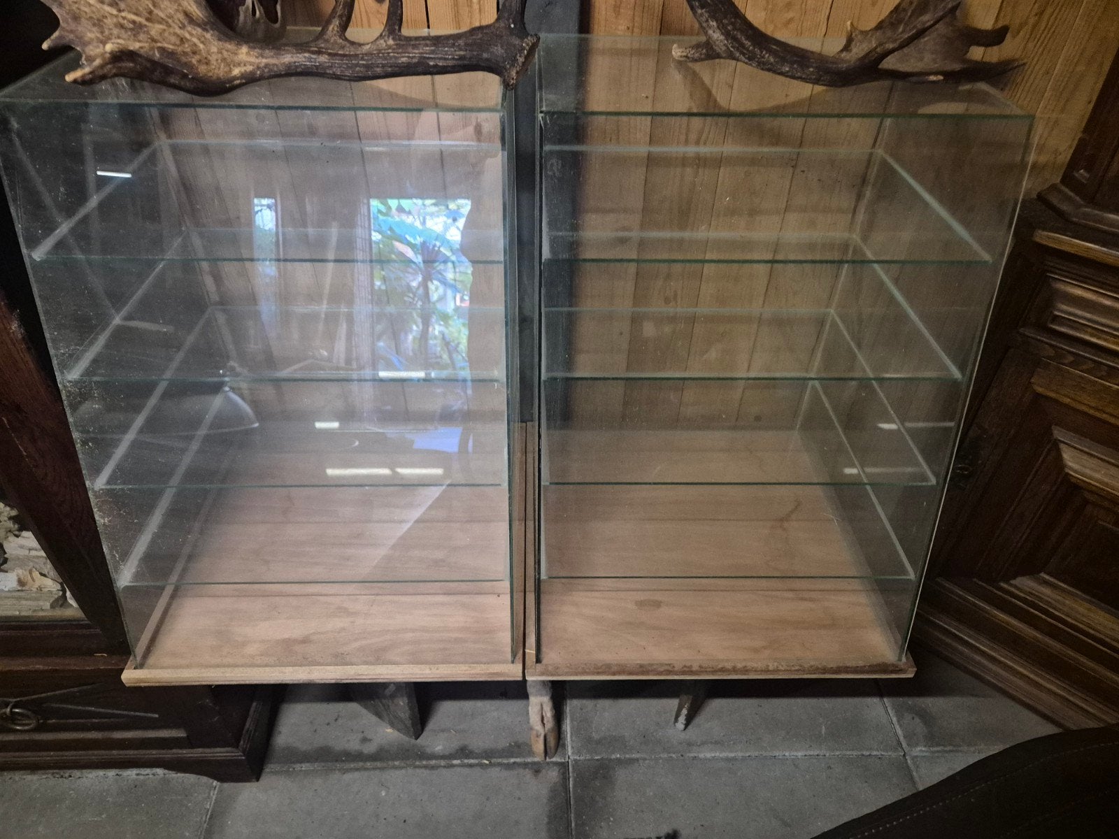 2 x mooie toonbank vitrine vitrinekast display kastje, Ophalen, 25 tot 50 cm, Glas, 50 tot 100 cm