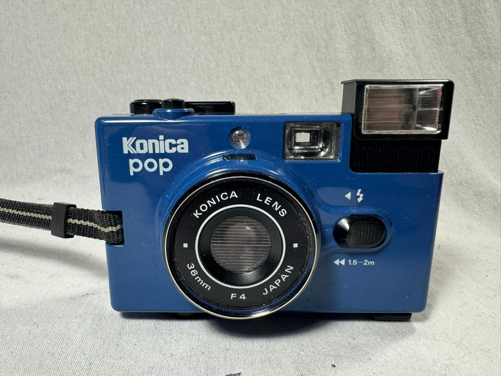 Konica pop blauw analoog fototoestel, Ophalen of Verzenden, Gebruikt, Compact, Konica
