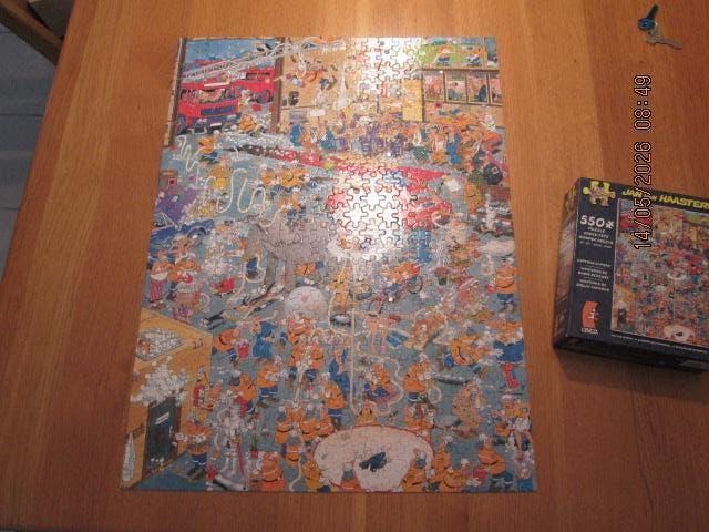 Amerika USA Jan van Haasteren Ceaco 550 stukjes brandweer, Ophalen of Verzenden, 500 t/m 1500 stukjes, Gebruikt, Legpuzzel
