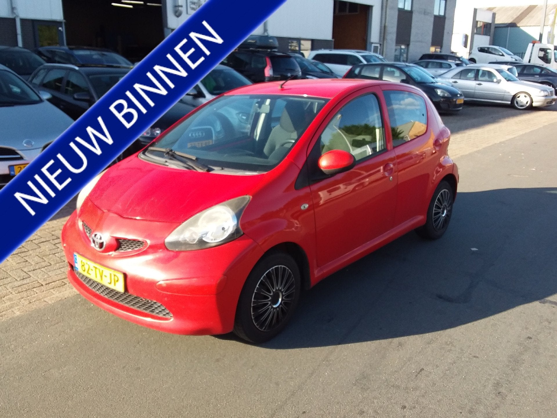 Toyota Aygo 1.0-12V + (bj 2007), Voorwielaandrijving, Stof, Gebruikt, Zwart
