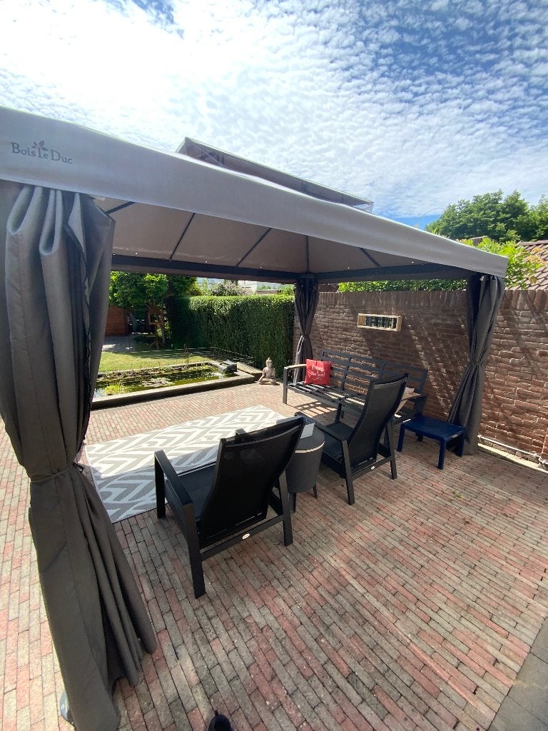 Paviljoen, Ophalen, Minder dan 4 meter, Zo goed als nieuw, Paviljoen