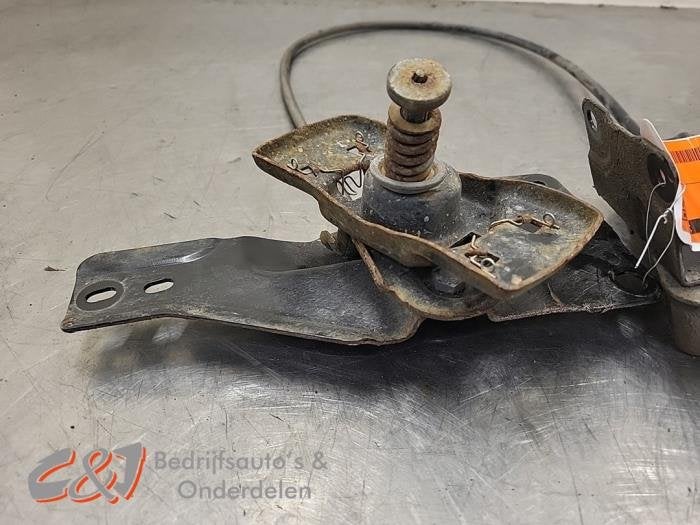Ophangmechaniek reservewiel van een Nissan Interstar, Auto-onderdelen, Gebruikt, -, -, Ophalen of Verzenden