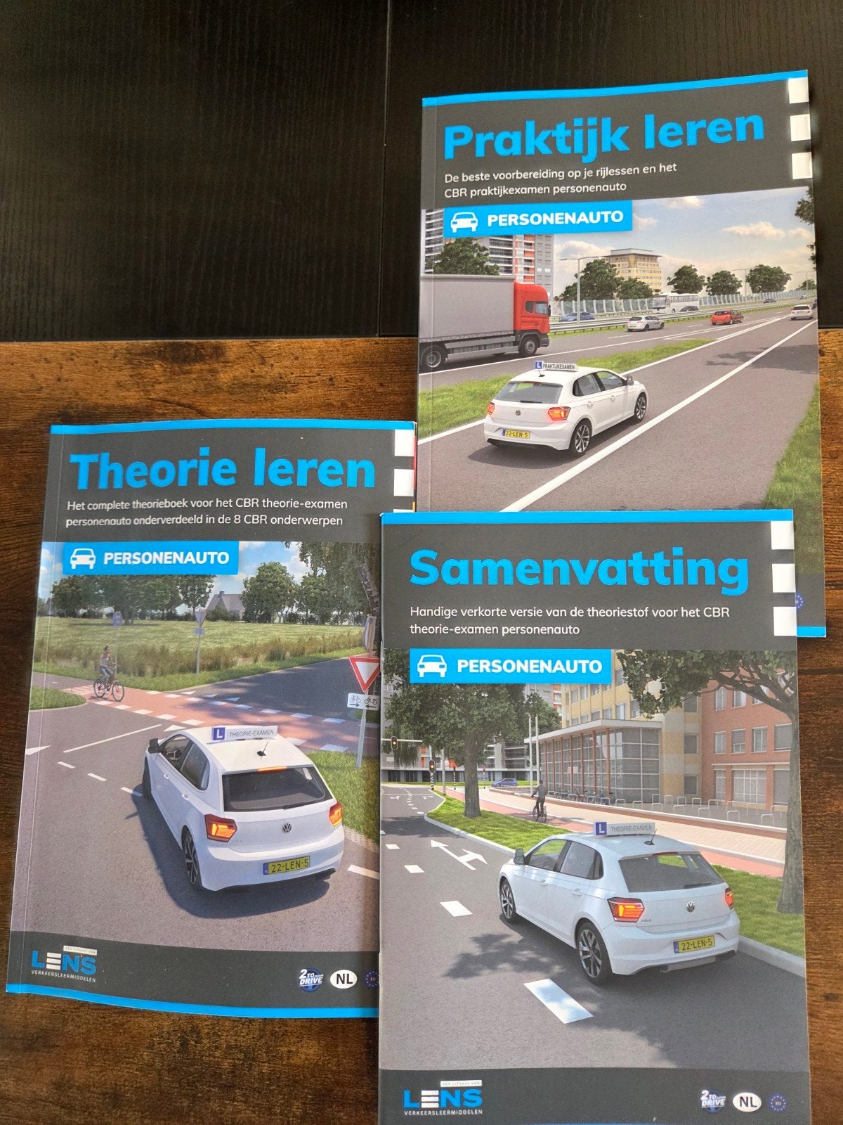 Theorieboeken rijbewijs B (nieuwste versie), Boeken, Studieboeken en Cursussen, Niet van toepassing, Ophalen of Verzenden, Zo goed als nieuw