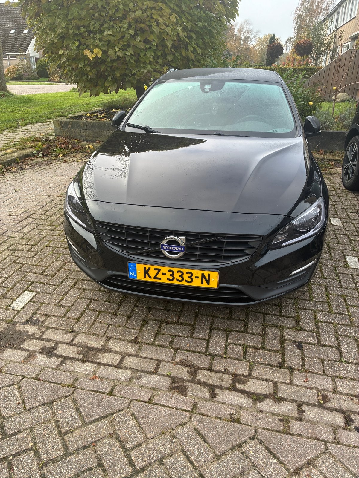 Volvo V60 D5 Twin Engine 340PK Geartronic AWD Plug In Hybrid, Auto's, Automaat, Dealer onderhouden, 1800 kg, Vierwielaandrijving