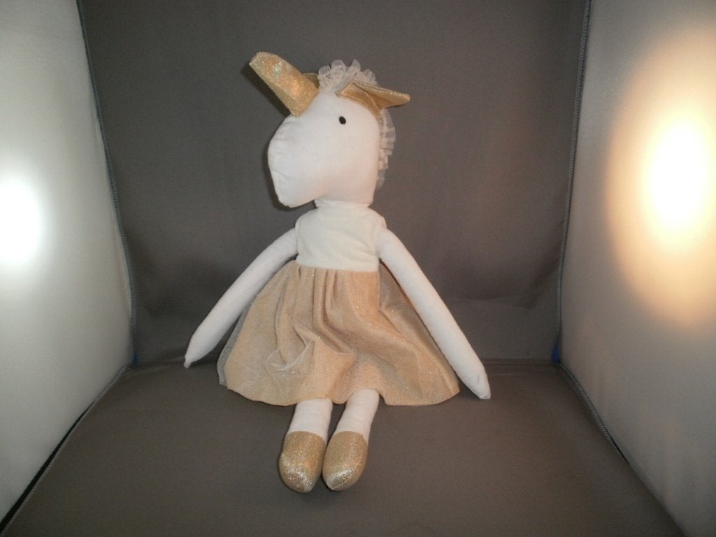 zeeman unicorn /eenhoorn wit katoen lijf en goud oren/voeten, Overige karakters, Nieuw, Ophalen of Verzenden, Wasbaar