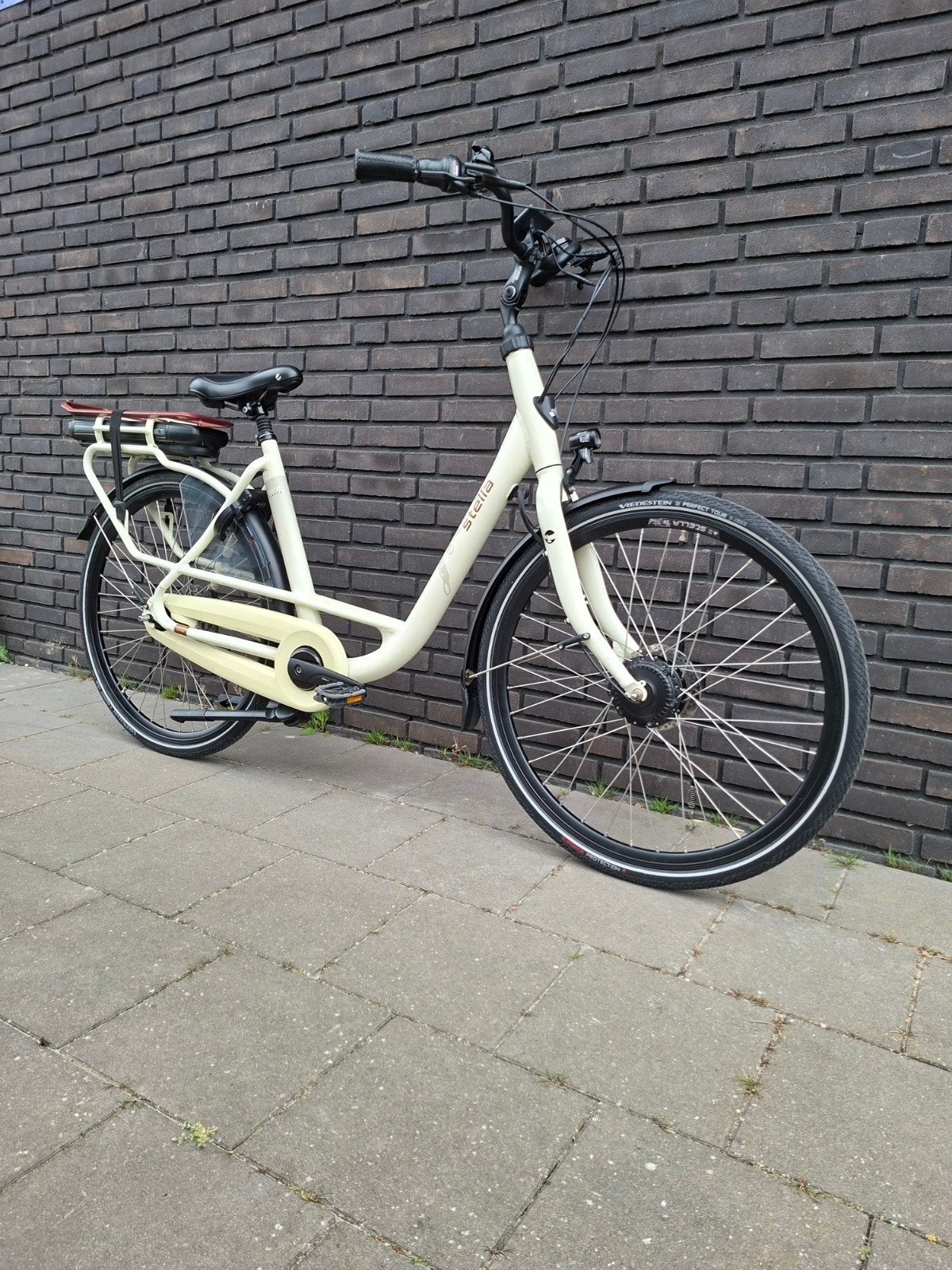 Stella Fiore Superior FDST Elektrische Fiets *ZGAN*, Fietsen en Brommers, Fietsen | Dames | Moederfietsen, Overige merken, Zo goed als nieuw