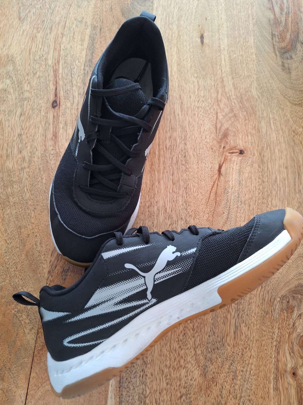 sport/gymschoenen  puma maat 39, Ophalen of Verzenden, Zo goed als nieuw