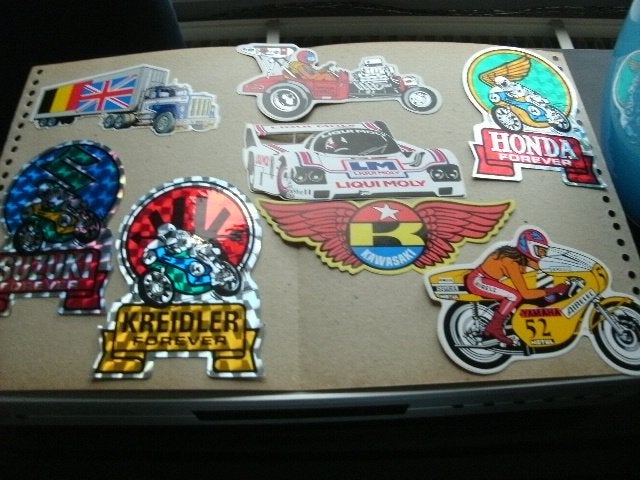 40 stickers, Ophalen of Verzenden, Zo goed als nieuw, Meerdere plaatjes