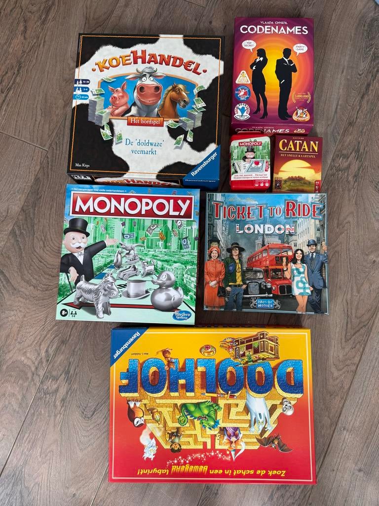 Diverse spellen, Hobby en Vrije tijd, Gezelschapsspellen | Bordspellen, Drie of vier spelers, Ophalen, Zo goed als nieuw