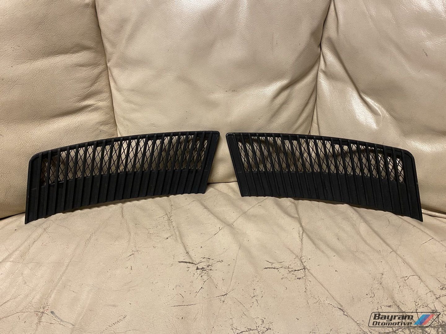 Bmw E28 motorkap grille set grill bmw 51131874517 5-serie, -, -, -