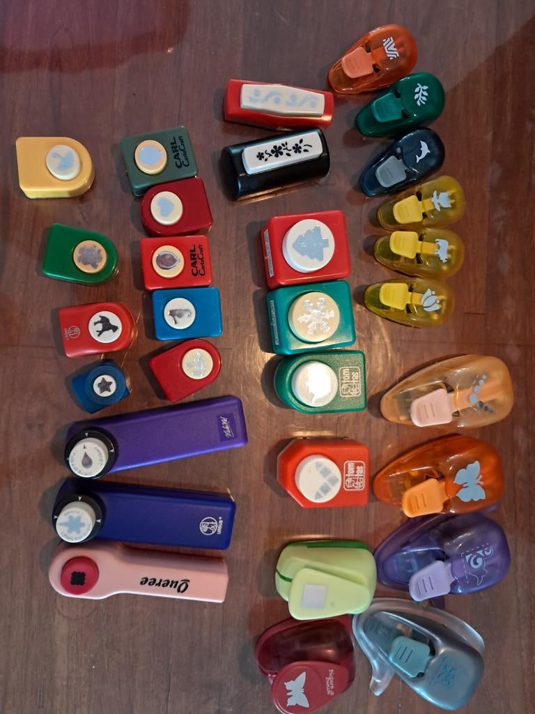 Grote collectie ponsen voor knutselen en scrapbooking, Ophalen of Verzenden, Gebruikt