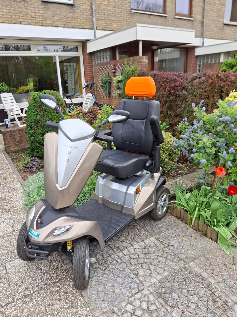 Scootmobiel  KYMCO MAXI, Ophalen, 46 km of meer, 16 km/u of meer