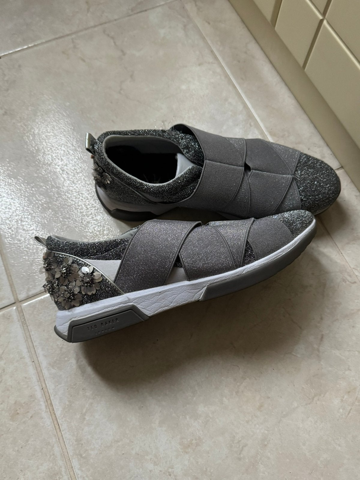 Mooie Ted Baker sneakers. Maat 37., Ophalen of Verzenden, Zo goed als nieuw