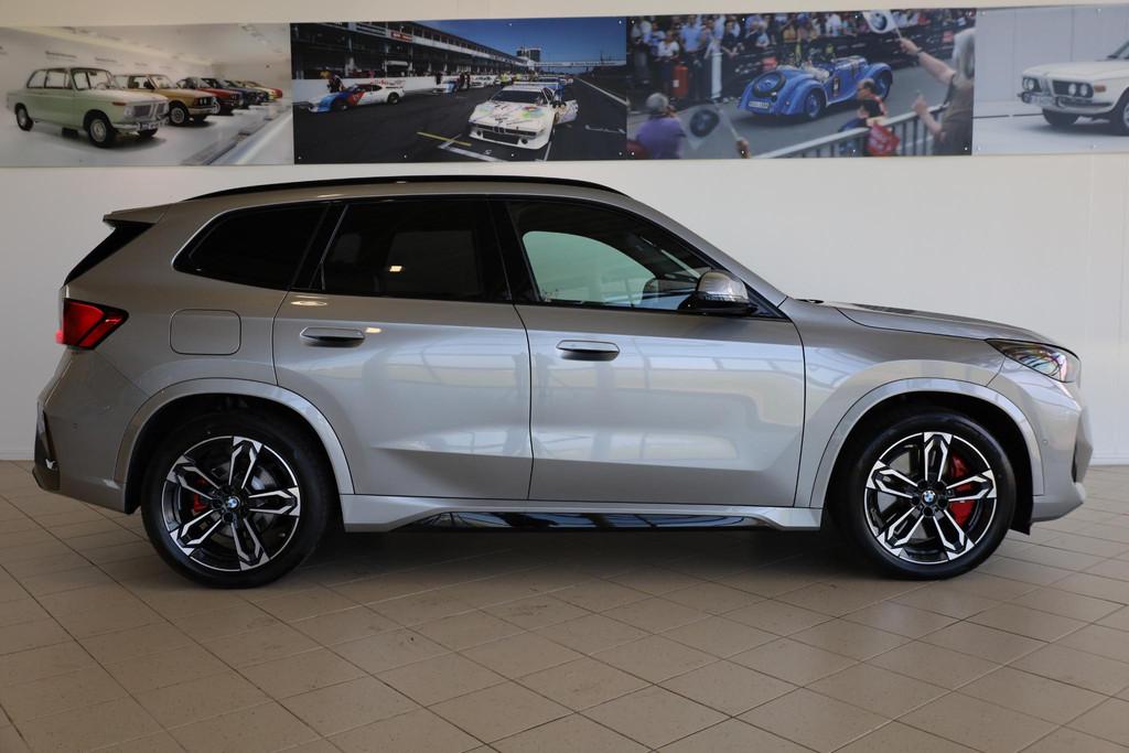 BMW X1 xDrive25e M Sport Pro | Premium Pack | Driving Ass. P, Auto's, BMW, Stof, 105 min, Bedrijf, Vierwielaandrijving