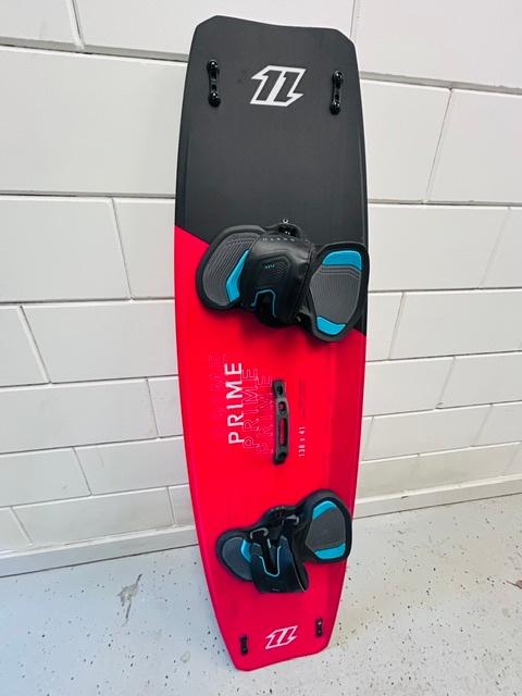 kiteboard North  138*41, Watersport en Boten, Kitesurfen, Ophalen, Gebruikt, Twintip, Kiteboard