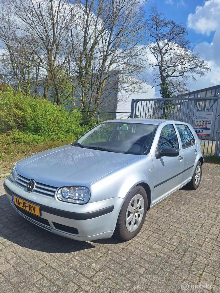 Volkswagen Golf 1.4-16V Comfortline, Voorwielaandrijving, Gebruikt, 1104 kg, Origineel Nederlands