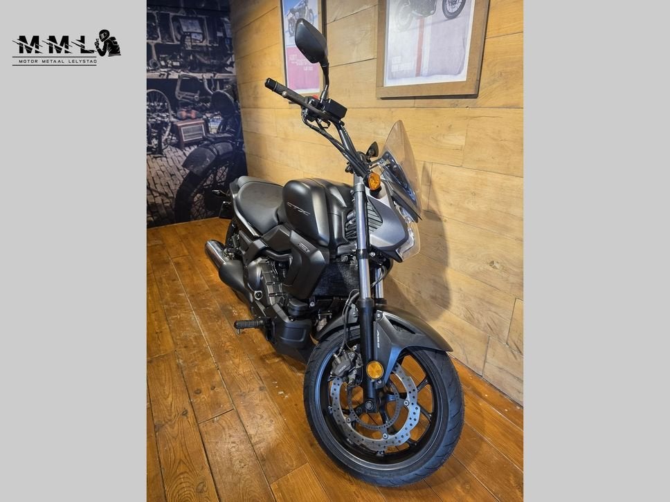 HONDA CTX 700 N DCT ABS (bj 2016) 0 km, Motoren, 2 cilinders, HONDA, Bedrijf, Onbekend