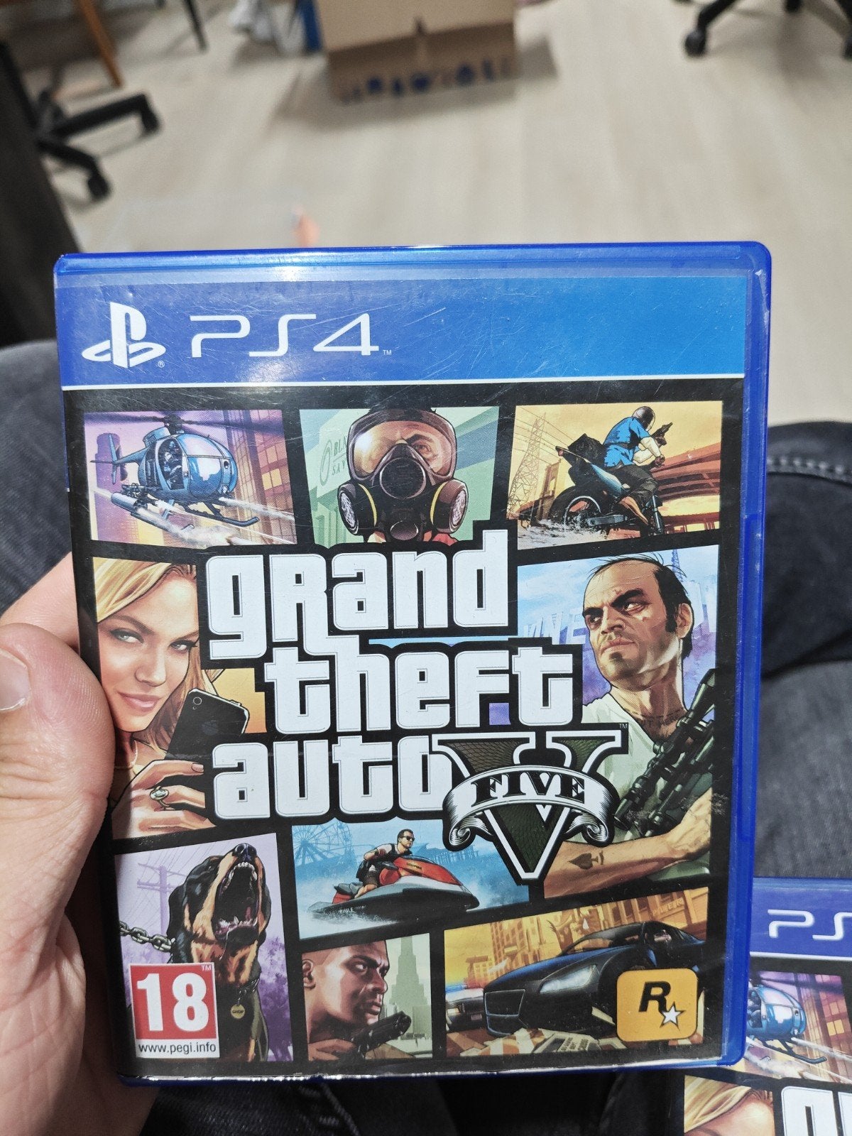 Grand Theft Auto V PS4, Avontuur en Actie, Online, Vanaf 18 jaar, Rockstar Games, 622 Broadway, New York, NY 10012, USA