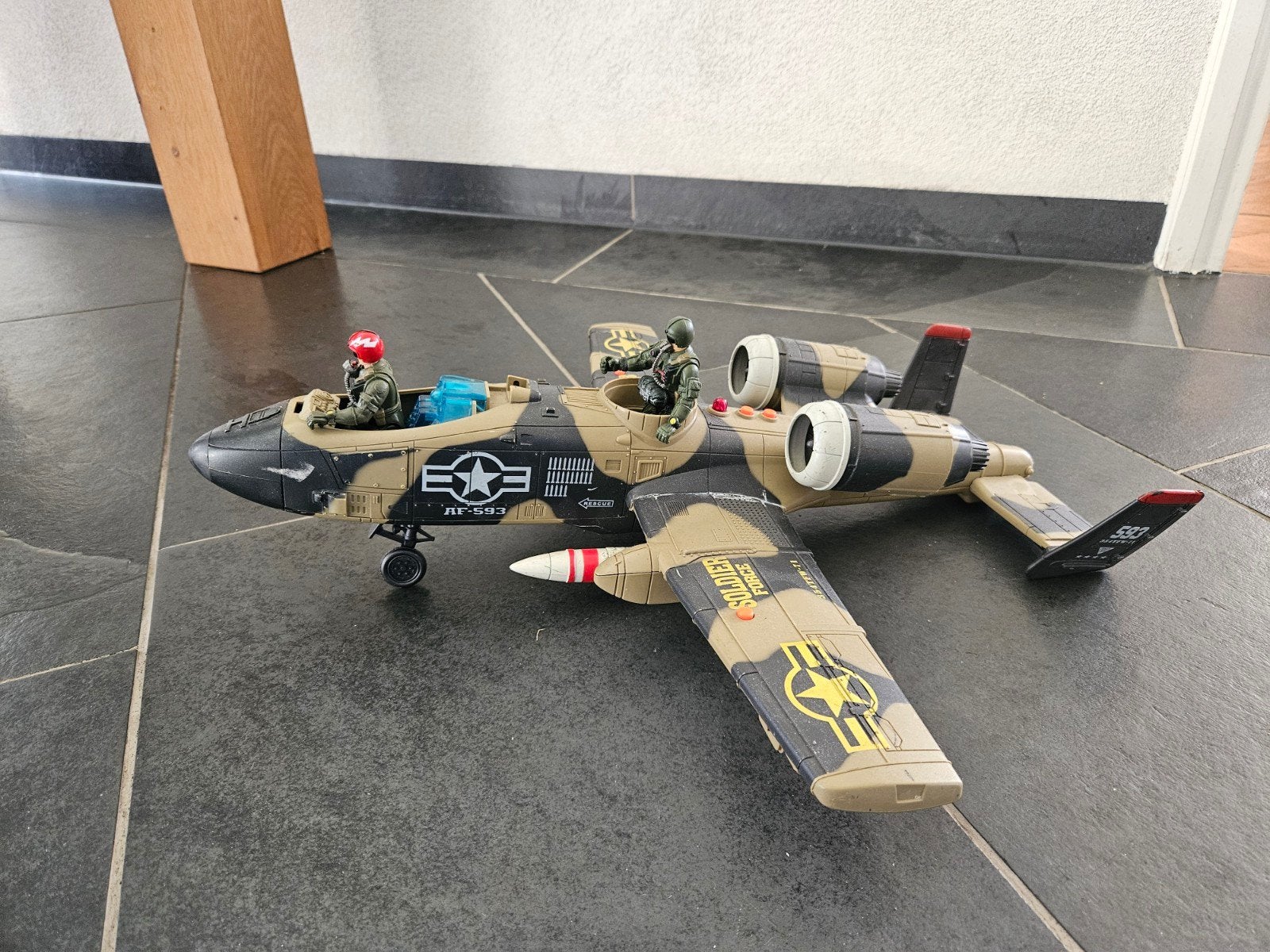 Speelgoedvliegtuig met piloten - Soldier Force, Ophalen of Verzenden, Gebruikt