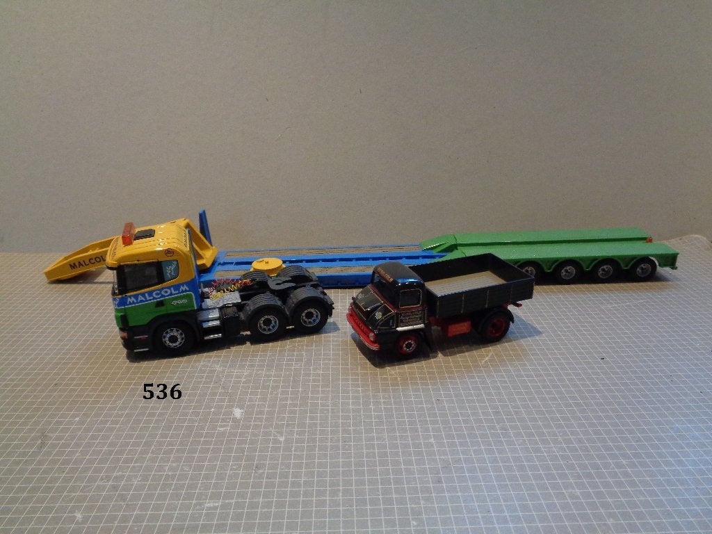 corgi malcolm set, Ophalen of Verzenden, Zo goed als nieuw, Bus of Vrachtwagen, Corgi