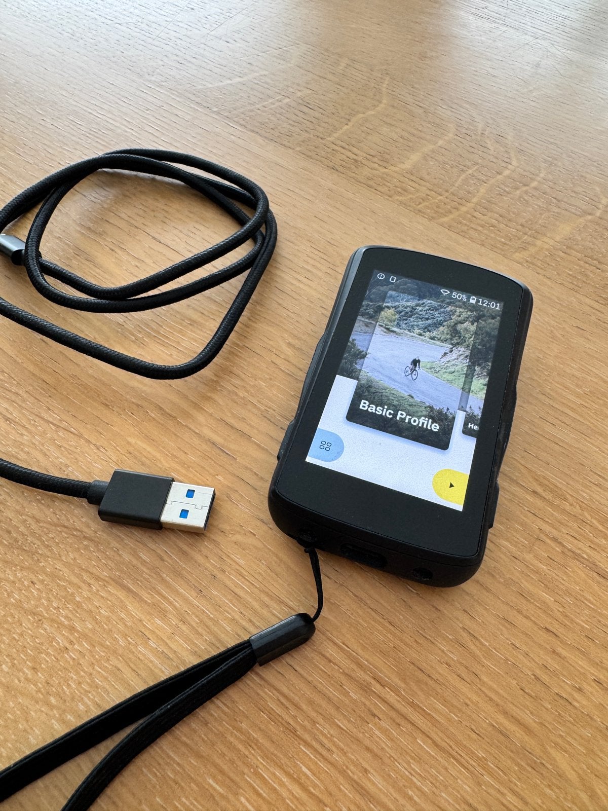 Hammerhead Karoo 2 Fietscomputer met GPS, Fietsen en Brommers, Fietsaccessoires | Fietscomputers, Verzenden, GPS, Zo goed als nieuw