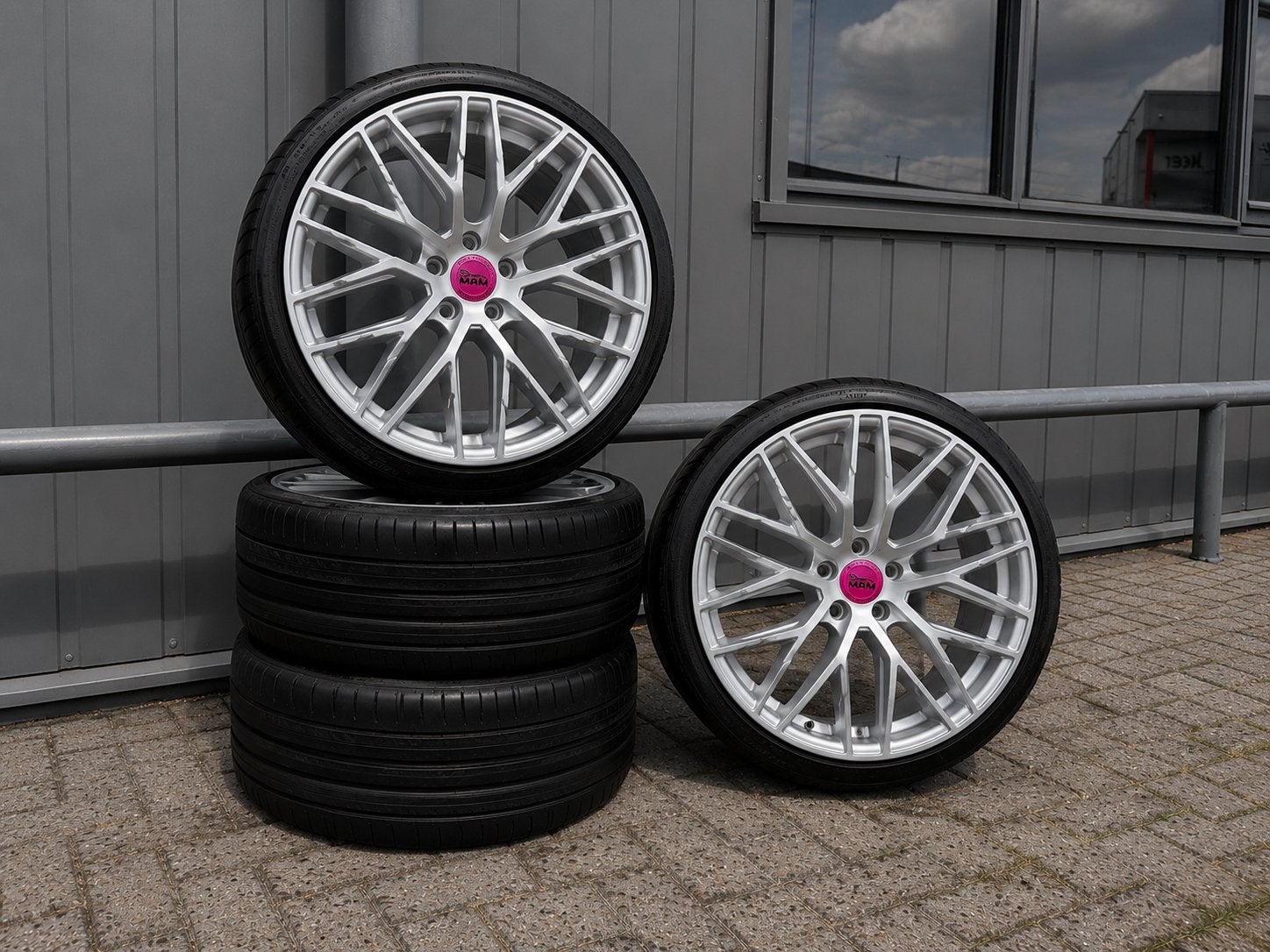 Originele MAM RS4 19 inch velgen, Auto-onderdelen, Gebruikt, Banden en Velgen, 235 mm, Personenwagen