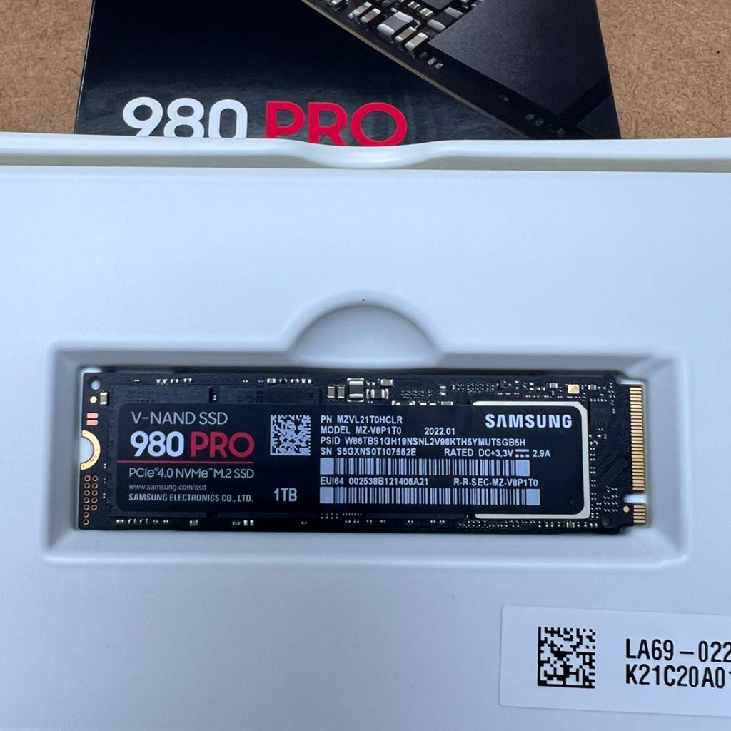 Samsung 980 PRO 1TB NVMe SSD met be quiet! MC1 koeler, Computers en Software, Harde schijven, Zo goed als nieuw, Server, Intern
