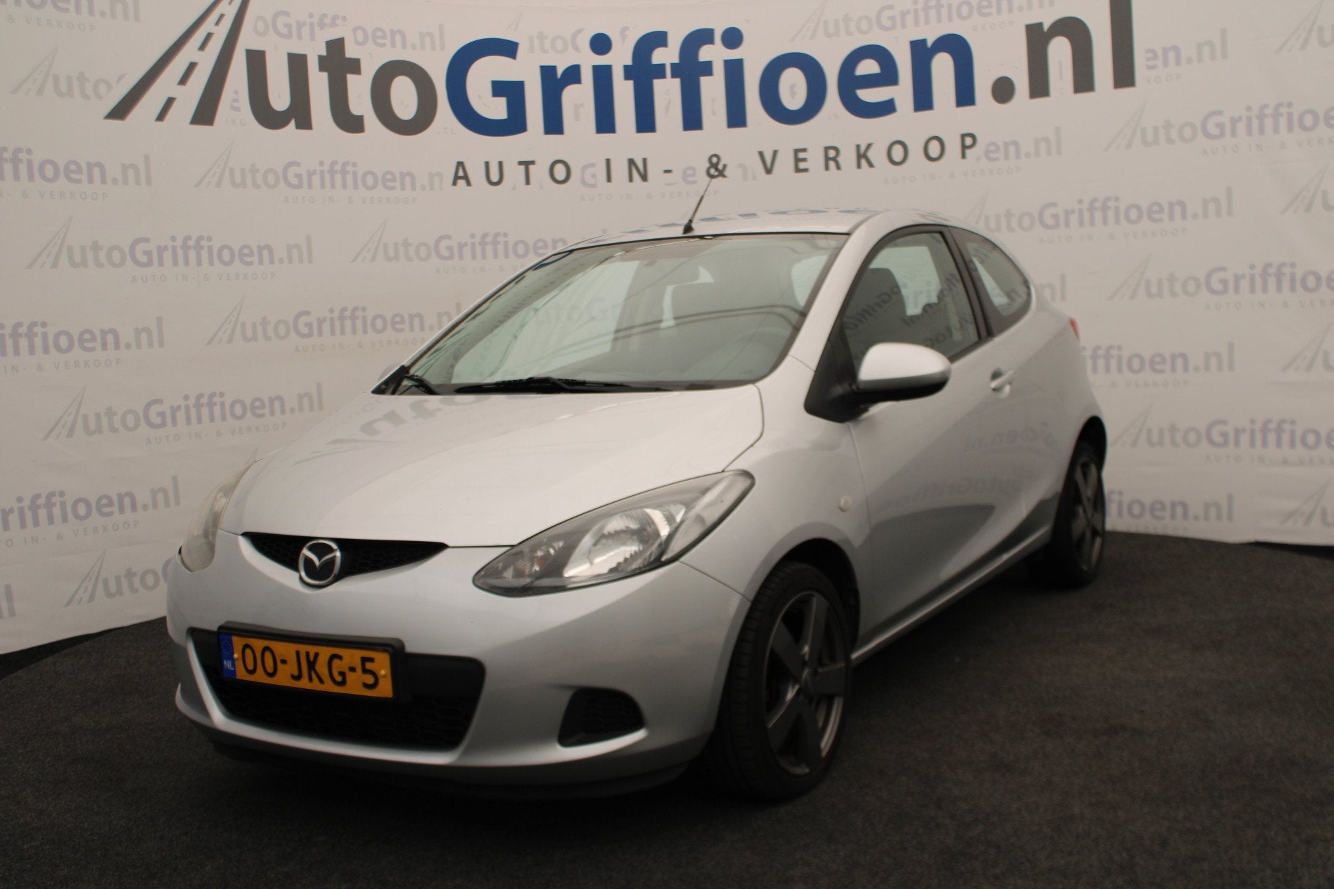 Mazda 2 1.3 S-VT Touring nette hatchback met airco, Auto's, Voorwielaandrijving, Stof, Gebruikt, 4 cilinders