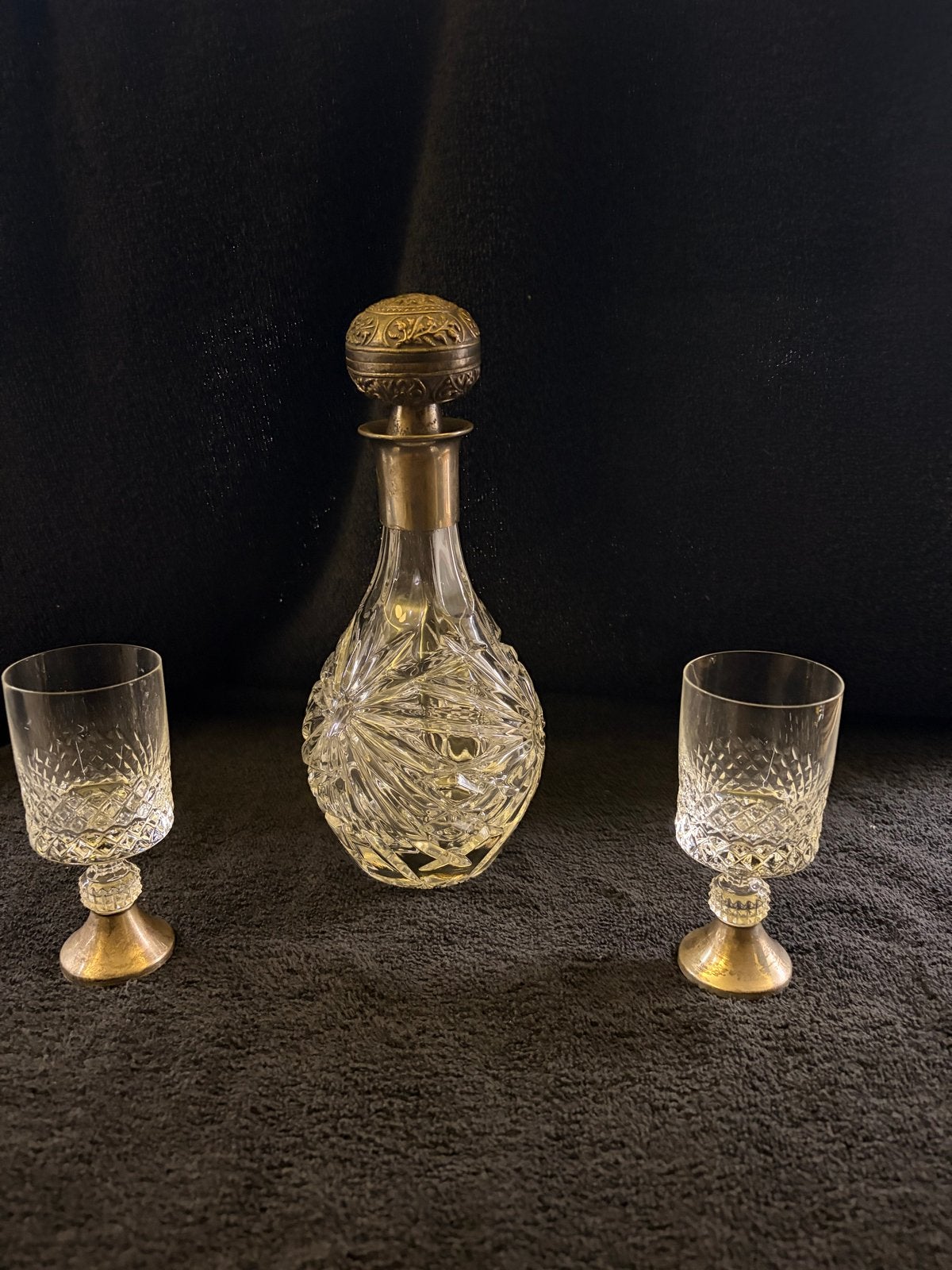 Antieke kristallen karaf met glazen en zilveren details, Ophalen of Verzenden