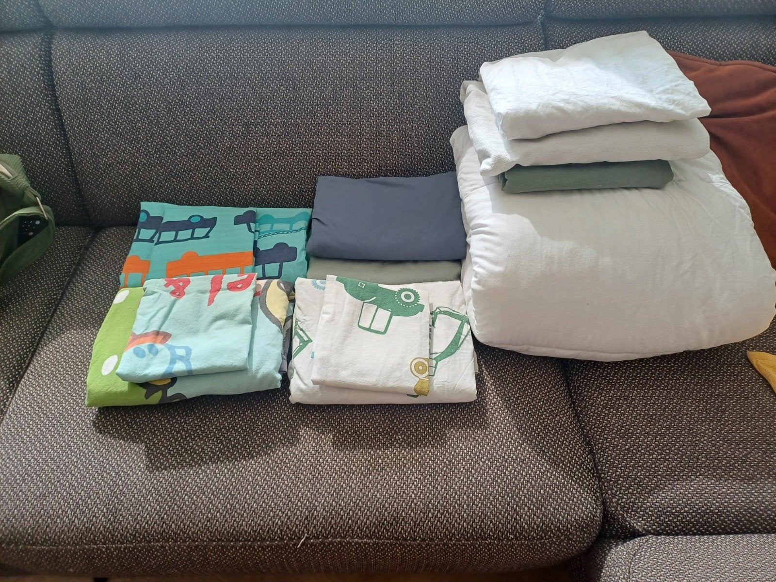 Diverse beddengoed sets en losse hoezen, Ophalen, Gebruikt, Meerkleurig, Dekbedovertrek