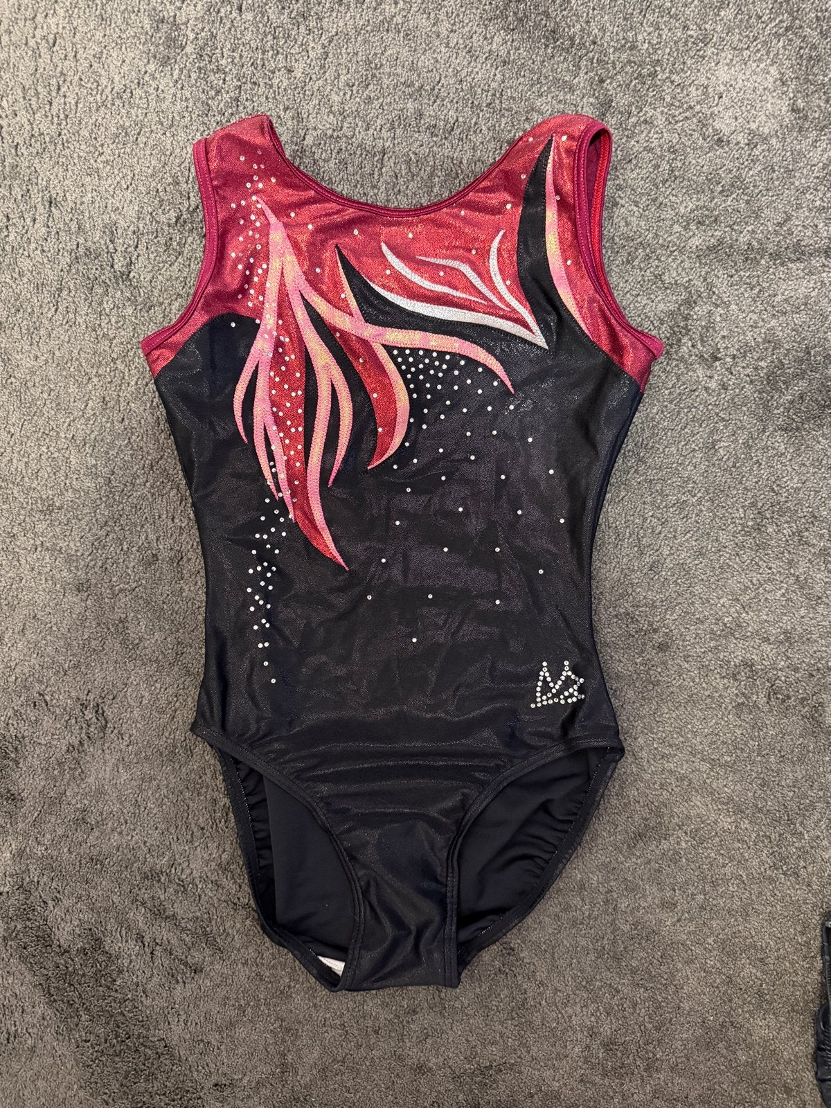 Fairysports Turnpakje Maat 164 Zwart/Rood met Strass, Sport en Fitness, Turnen, Gebruikt, Meerkleurig, Ophalen of Verzenden, Turnpak(je)